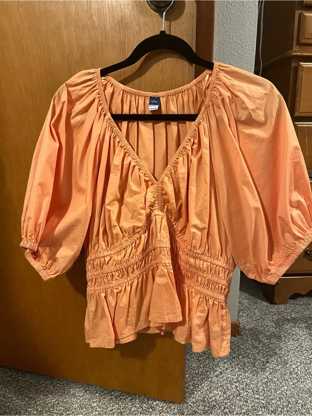 Old Navy Peach Gathered Peasant Blouse